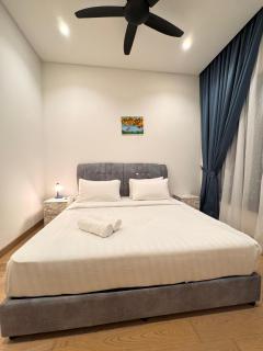 Lucentia Residence by Infinity swimming pool,lalaport KL - 5