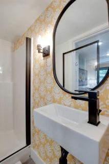 Luminous Tiny Cabin with Amazing Hiking Trails in Alabama - 6