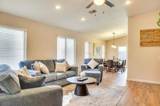 2 Mi to Surprise Stadium! Snowbird Haven with Pool - 8