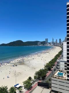 Apartamento frente mar com churrasqueira - 8