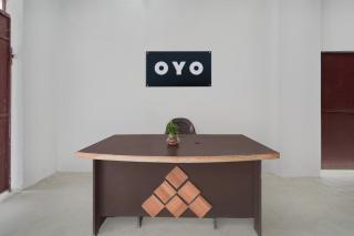SPOT ON by OYO Rs Hotel - 5