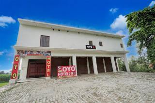 SPOT ON by OYO Rs Hotel - 4