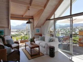 African Violet - Loft Living - 9