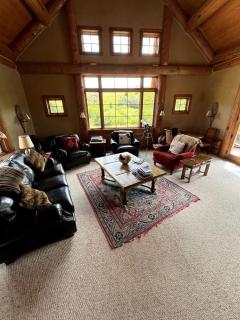 Scenic Creekside Lodge with Decks and Madison River Access near Yellowstone, Ennis Montana - 5