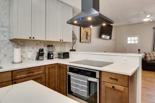 3 Mi to Dtwn Indy Urban Retreat with Outdoor Space - 3