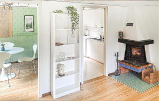 Gorgeous Home In Annerstad - 7