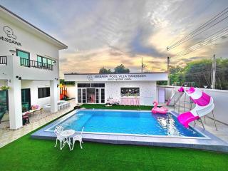 Missawa Pool Villa Bangsaen - 1