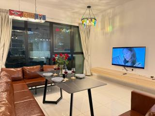 Midvalley Mosaic Southkey Cozyelegant CIQ 3BR10PAX - 1