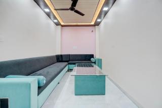 SPOT ON Midway Taj Home Stay - 3