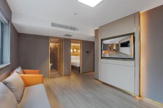 Orange Hotel Beijing Yansha Landmark River - 1