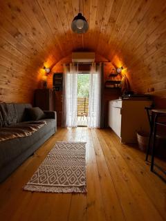 Small wooden paradise near the sea - 6