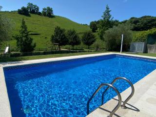 Rozando el mar en puerto calderon - 0