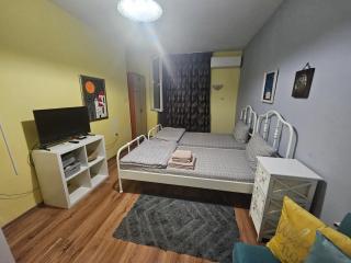 Стая за двама в град Бургас - 3