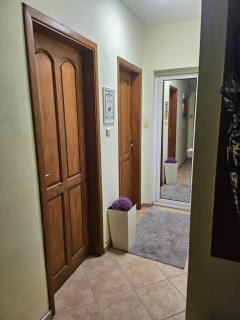 Стая за двама в град Бургас - 1