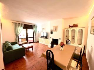 4-8 Personas - Playa a 100 metros - 3