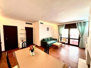 4-8 Personas - Playa a 100 metros - 9