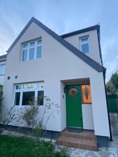 Newly Furnished, Ensuite Room with a Private Entrance - 0