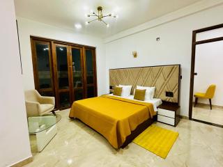 Golden Villa - 8