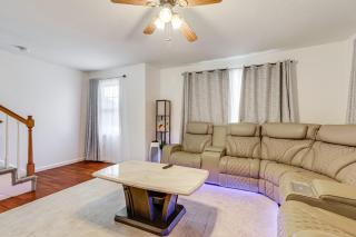 3 Mi to Dtwn Worcester! Spacious 2-Story Townhome! - 1