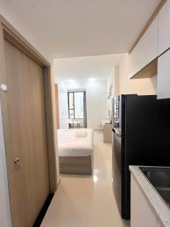 Luxury RiverGate AP 5mins to Ben Thanh, Bui Vien - 5