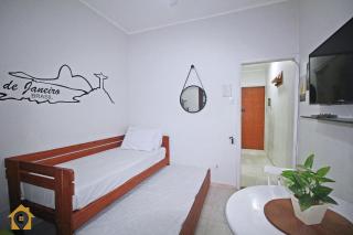 Charmoso Quarto e Sala em Copacabana p/ 4 pessoas - 2