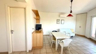 Trilocale a 50mt dal mare di Marcelli - M006 - 9