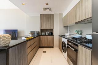 Urban Chic - Shams Meera - 5