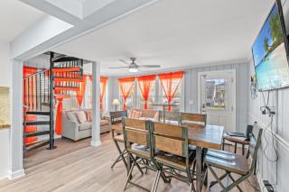 Runaway Bay - 3rd Row - Beach House - Crescent Beach - 4