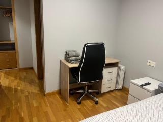 Bonito piso zona hospital con garaje - 7