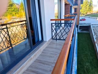 Harmony, Residence Hill A85 - 1