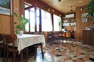 Apartments and rooms with parking space Makarska - 9128 - 1