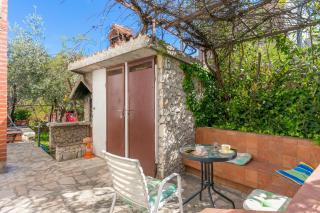 Seaside holiday house Okrug Donji, Ciovo - 2403 - 1