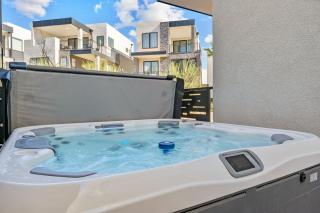 Salt and Sol townhouse - 4