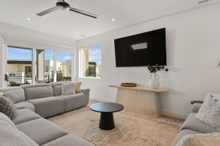 Salt and Sol townhouse - 1