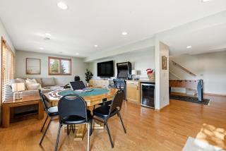 5BR Galena Retreat with Hot Tub and Game Room - 8