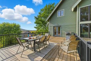 5BR Galena Retreat with Hot Tub and Game Room - 7