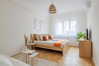 BohoCorvin by Marie - 0