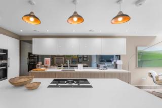 Stunning Mews House - 1