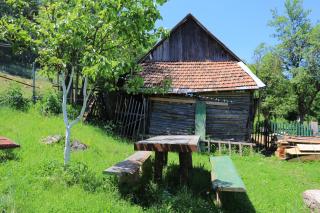 Apartments for families with children Perusic (Velebit) - 17540 - 1