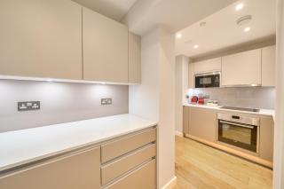 Roomspace Serviced Apartments - Churchyard Row - 4