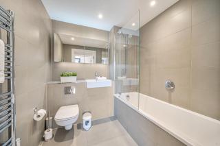 Roomspace Serviced Apartments - Churchyard Row - 2