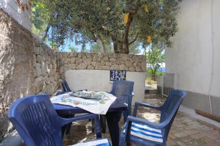 Apartments by the sea Pisak, Omis - 1006 - 1