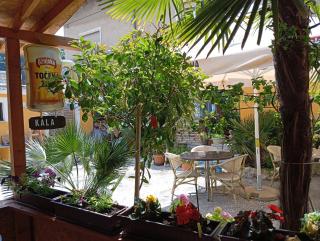 Rooms with WiFi Rijeka - 23254 - Rijeka - 1