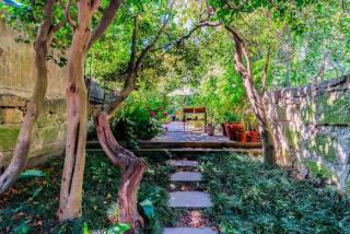 19th Century Heritage Loft & Garden - 8