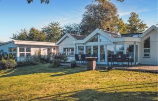 Nice Home In Kirke Hyllinge - 2