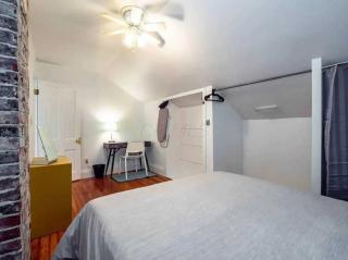 Jungle House Columbus Short North Downtown Free Parking - Near Convention Center & Nationwide Arena - 4BR Luxury Home - Sleeps 14 - Over 5,800 Five Star Stays - Columbus - 2