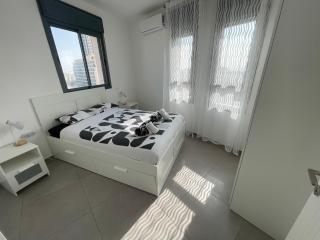 2BR in Mahane Yehuda - 6