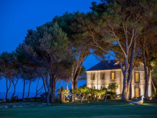 Can Simoneta - Adults Only - 2