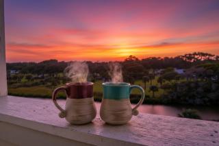 ONE More Sandy Day - 2BR 2BA Beach Condo, Sleeps 6 - 7