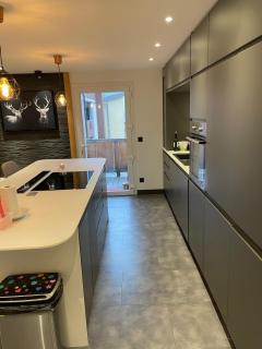 Superbe appartement rénové aux pieds des pistes - 1